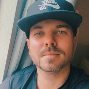 Meet your Posher, Edgardo